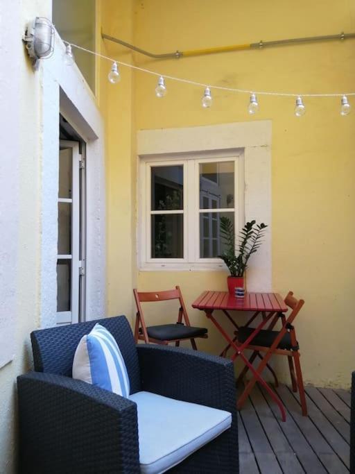ליסבון Magnificent Historical City Centre Apart With Terrace מראה חיצוני תמונה